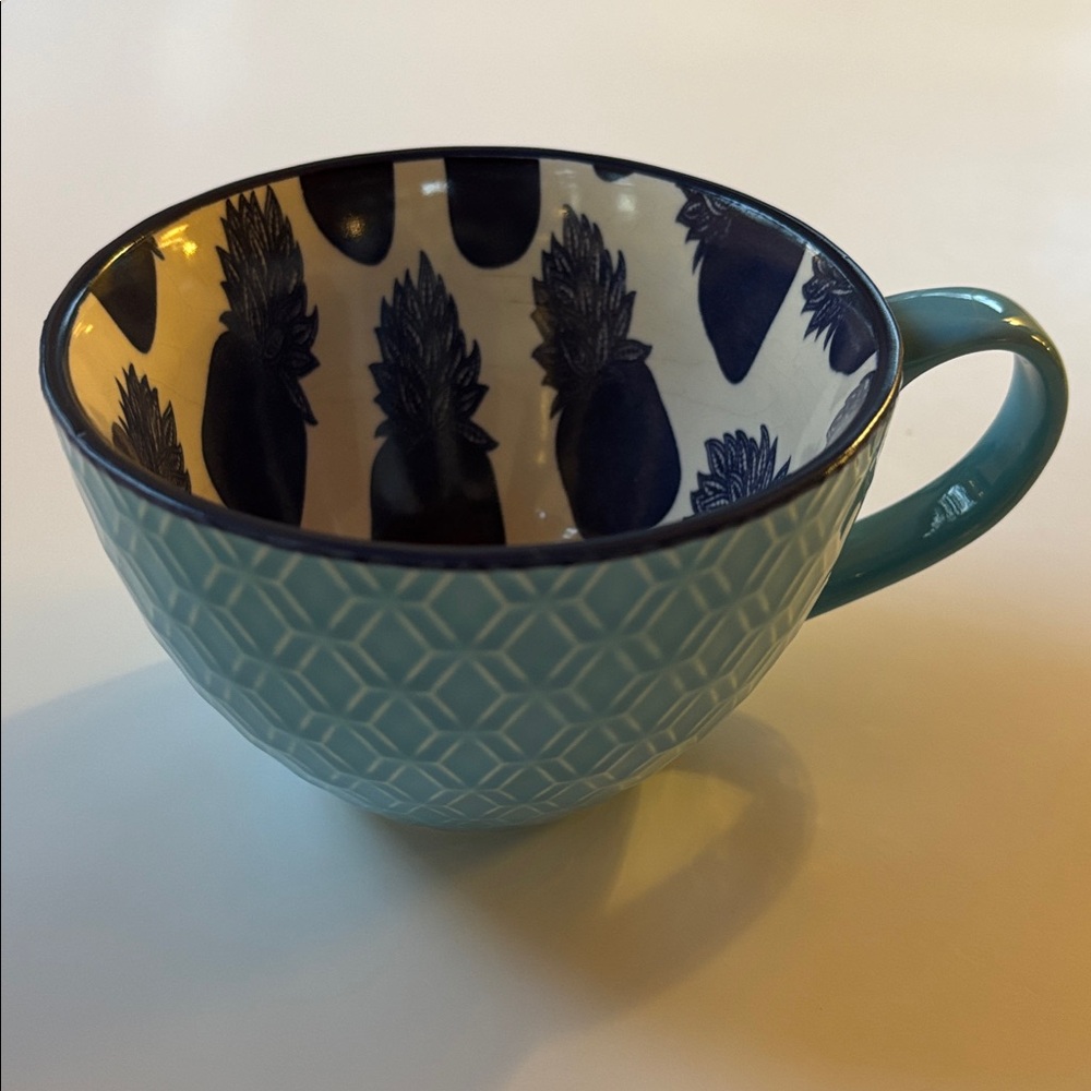 Crown & Ivy Teal and Navy Stoneware Mugs/Cups Pineapple On Inside Of Cup. 10 OZ - Picture 7 of 7